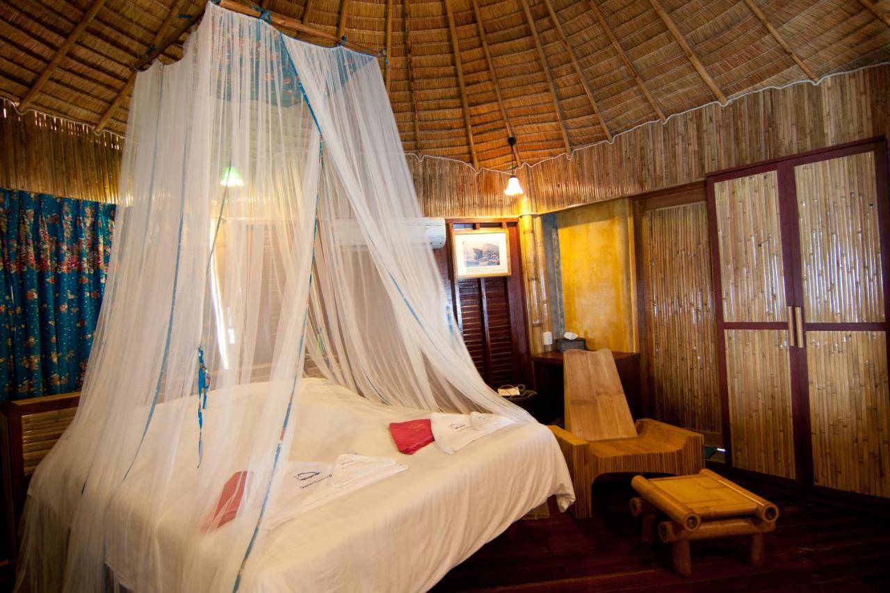 Koh Tao Bamboo Huts Hotell Rom bilde